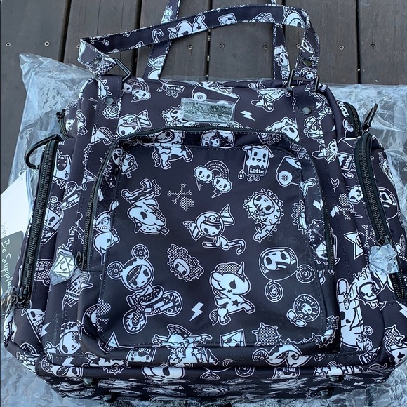 Jujube Queen’s Court Be Supplied breast pump tote - Picture 6 of 15